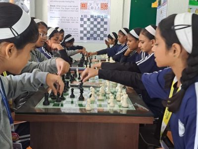 Chess (4)