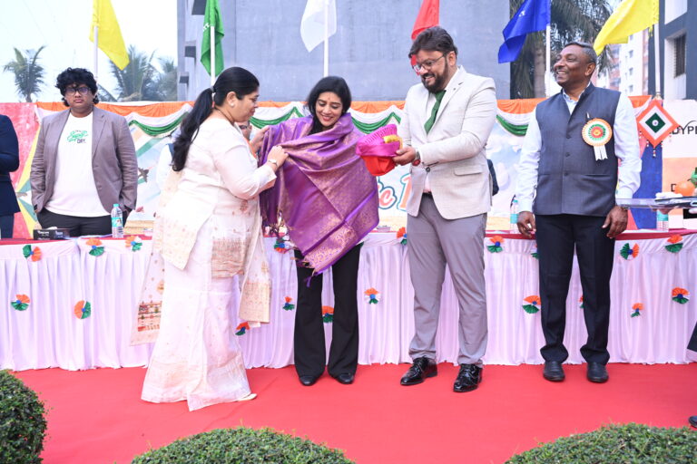 Mrs.Maheshwari Zunjar Sarnobat